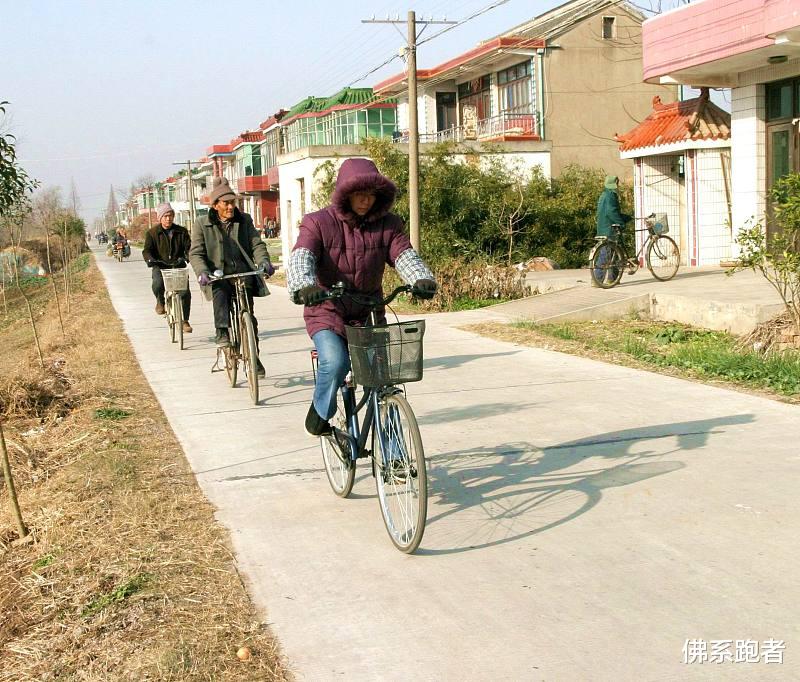 旭辉集团|为什么有人说千万不要回老家盖房子？