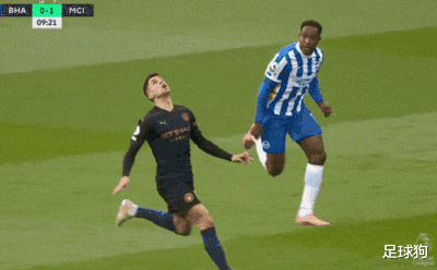 歐冠|驚天逆轉3-2，歐冠熱門大崩盤！25分鐘3球暴打豪門，瓜帥慘遭羞辱