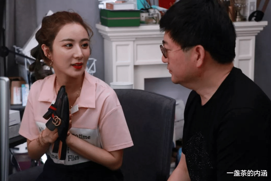 李佳琦|李佳琦被消保委约谈,官方打脸“老实经营”,网友:一点也不意外