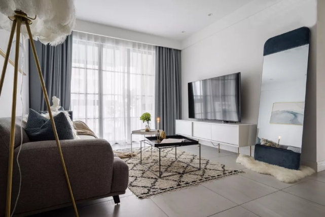 86平北欧风二居室,黄色作为点睛之笔堪比时尚博主的家