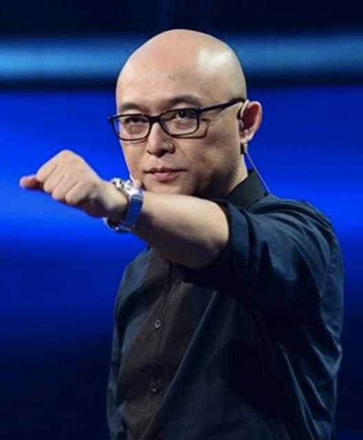 孟非|孟非出人头地后：母亲留着泪说到，李雪是个好孩子，你不能辜负她