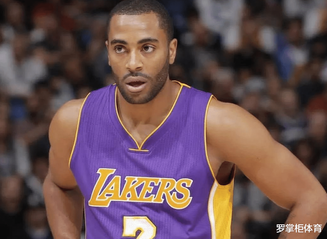 湖人隊(duì)|湖人看錯(cuò)人了！舊將二進(jìn)宮外線準(zhǔn)心迷失，近4場(chǎng)21中3，還不如詹皇