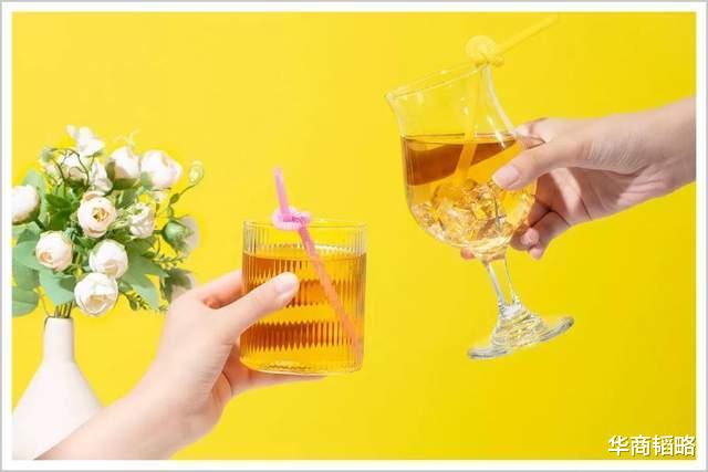 谁是冲调茶饮界的“三顿半”？