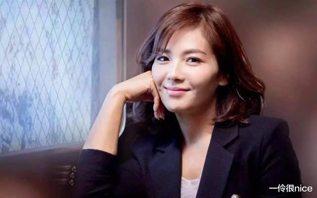 马东|网红身价千亿不算啥，直播嗑瓜子，粉丝达到240万