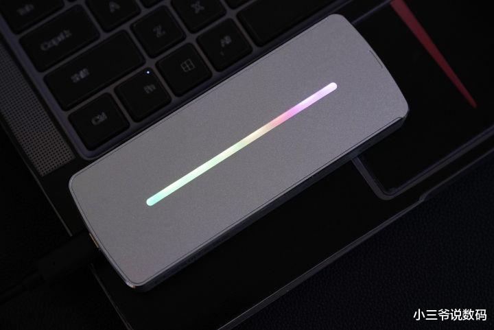 固态硬盘|Flexmix韧能NVME硬盘盒：模块化、可定制，光速看得见