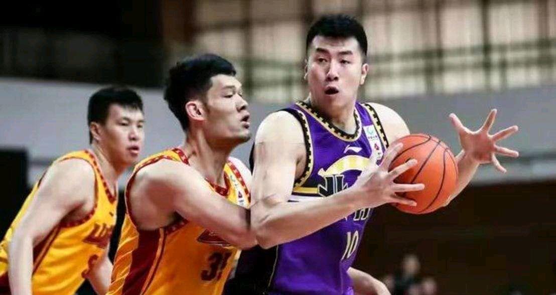 北控男篮|马布里重要决定！北控14人调整完毕 20+前锋挑大梁 哈斯或被人取代