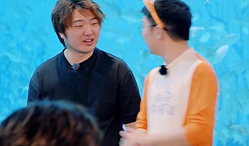 春晚|《王牌对王牌》总导演，被批抄袭、蹭热度，网友：丢人丢到了国外