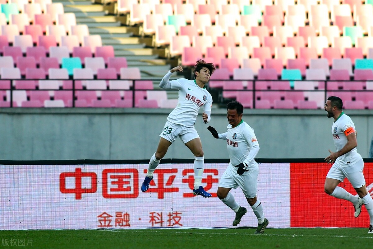 武磊|2比5到2比1！中超保级队绝境爆发，留洋2年只进1球？武磊师弟正名