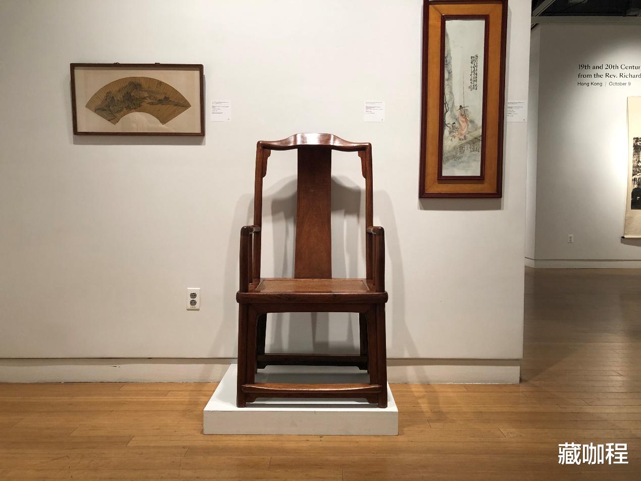 |高靠背器型皆精品，黄花梨南官帽椅327万成交