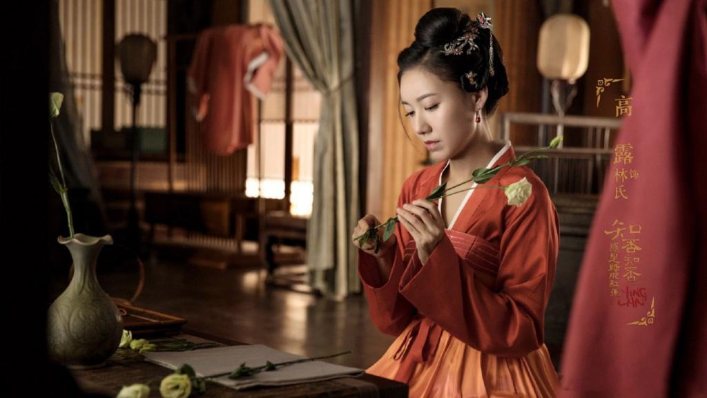 妯娌|佟丽娅为高露庆生！两个美女同框艳丽，曾调侃有爱情的感觉