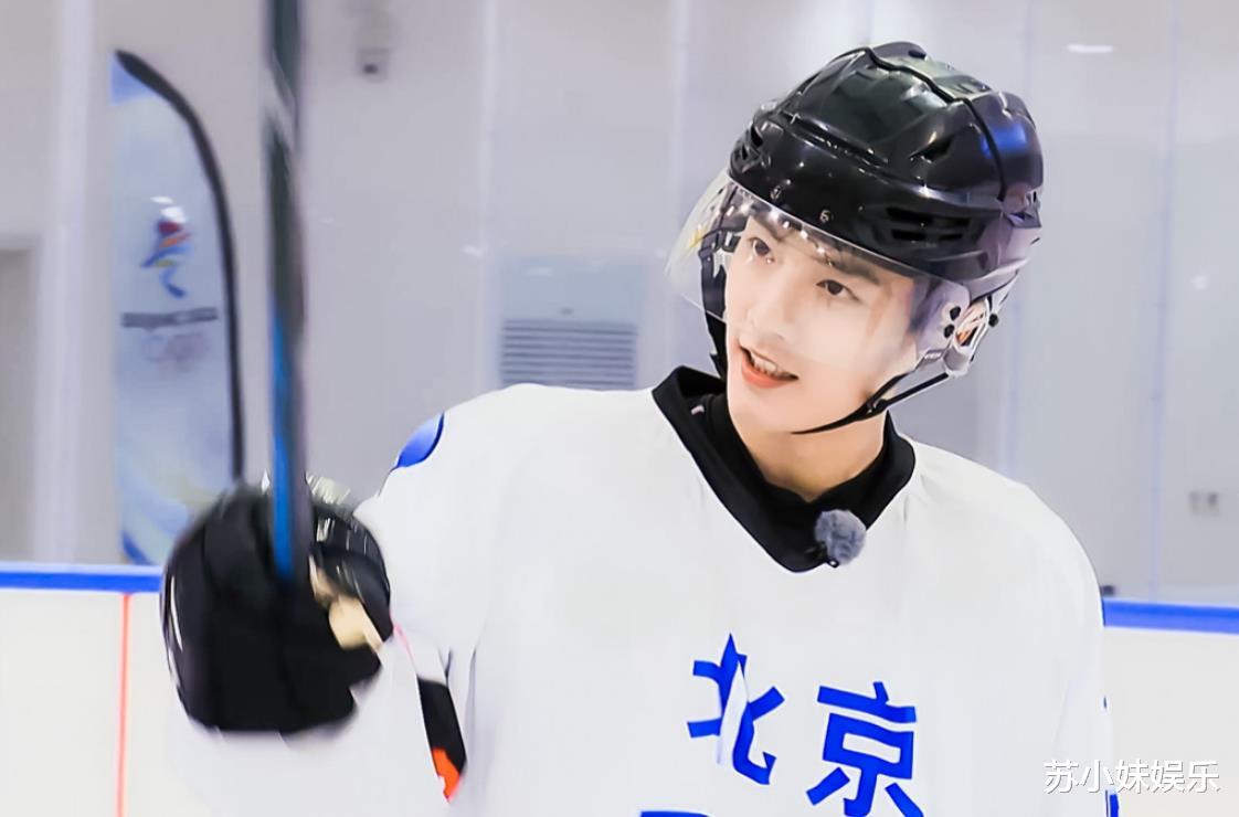 肖战|很多喜欢肖战的人，只是单单喜欢他本人而已，而不是什么娱乐明星