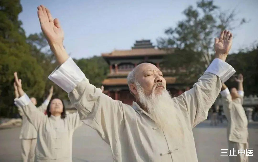 睡眠|暑天不避暑，暑汗贵如金！老而多病，原因在这