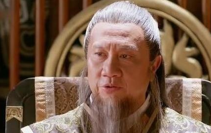 宇文玥|楚乔传：难怪宇文玥生母被玷污疯狂，你看宇文席喂她的药叫啥名？