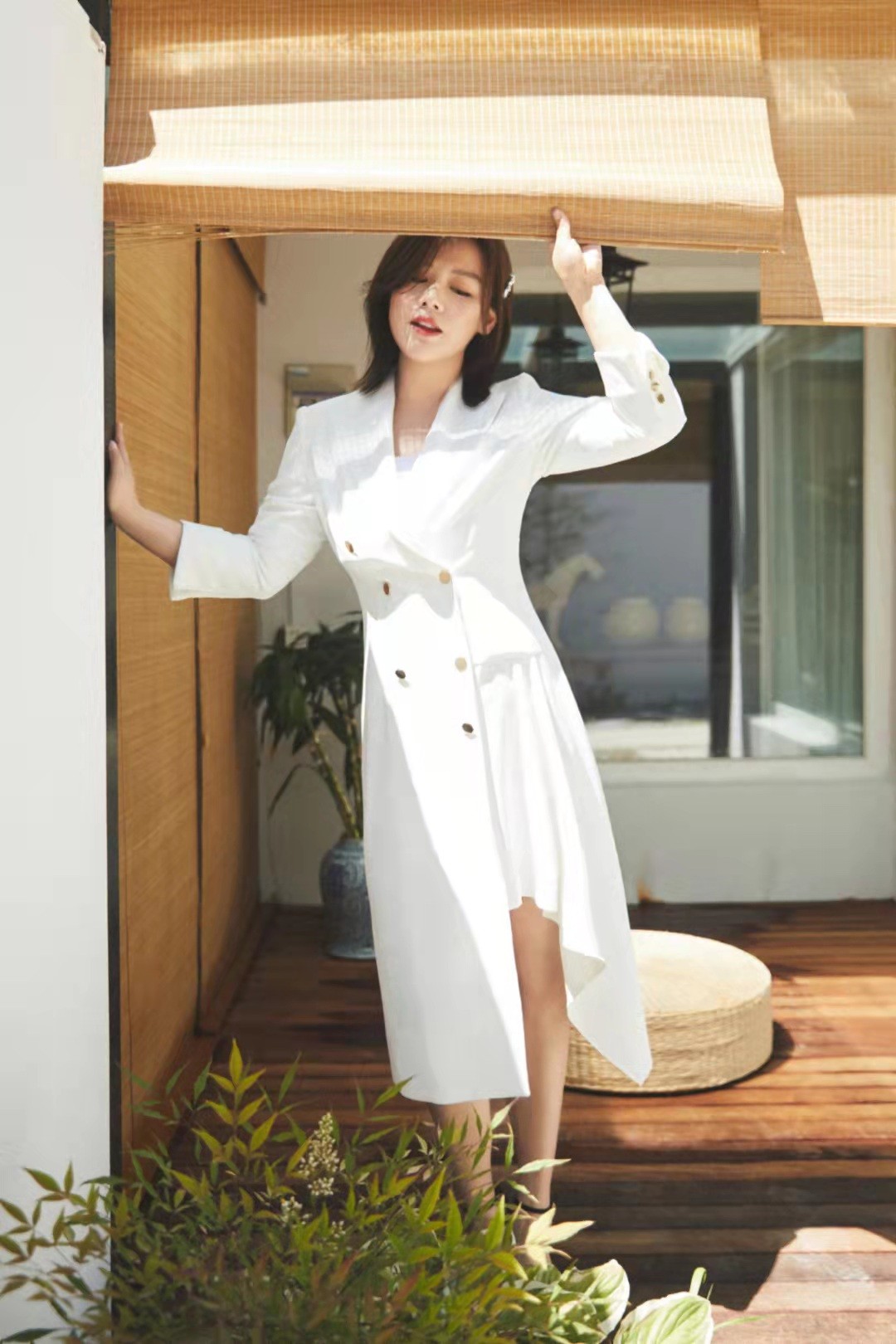 时尚风行派 马思纯恋爱后长出幸福肥！挽男朋友笑出双下巴，穿大码黑裙都显壮