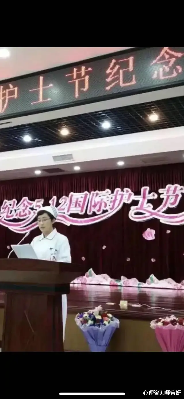 南昌|南昌的“灵魂摆渡人”:我看到了985、211毕业生的压力和艺人的容貌焦虑