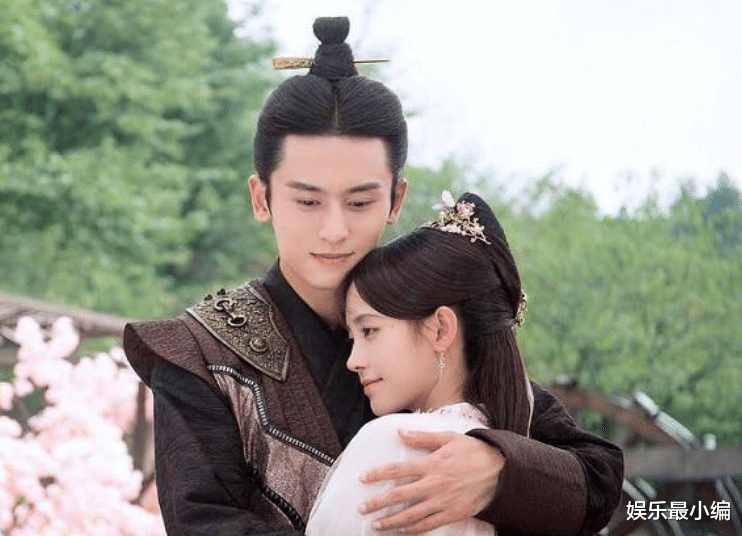 张哲瀚|张哲瀚早期评论鞠婧祎内容被扒，道德品行也有问题，经不起细扒