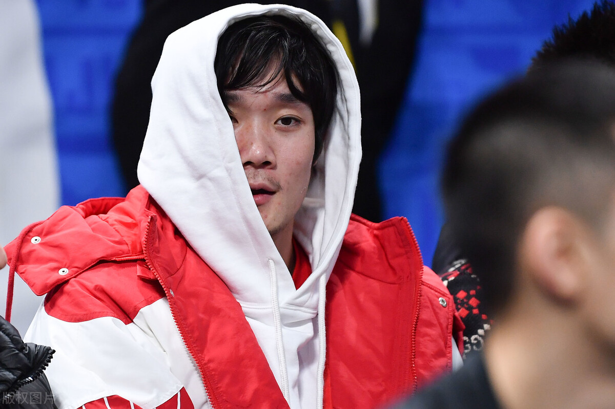 丁彦雨航|丁彦雨航王者归来！4字回应霸气击碎谣言，睢冉果然没骗人