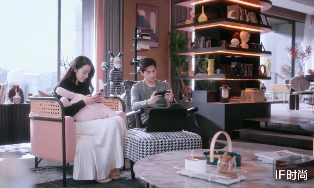 |女明星买 6500 万的豪宅，住起来却 “我妈附体” ？