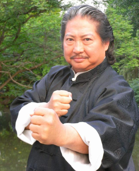 洪金宝|洪金宝终于不再沉默，道破范丞丞身世之谜，网友：早就猜到了