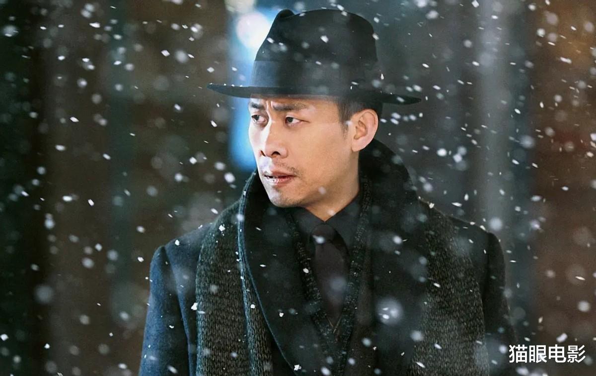 蒋雯丽|张译拿下金鸡影帝！称不觉得陪跑丢人，40岁遇到张艺谋是人生转折