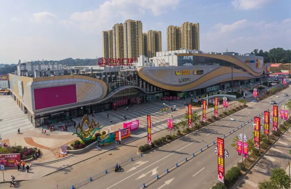 乐山|竞标激烈！四家参拍万达旁地块，最终3.11亿成交！
