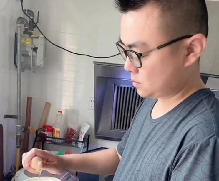 叶音|田静曾下嫁给姚威，如今因祸得福，曝靠直播带货有百万收入