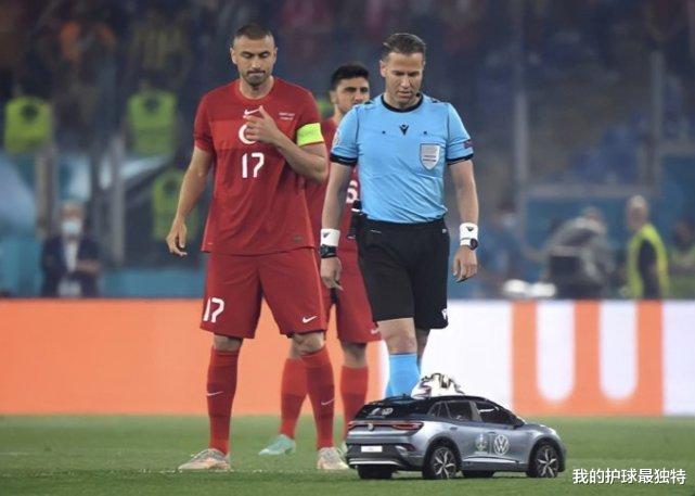 土耳其队|0-7！世界第29彻底懵了：大黑马被踢成筛子，67年超级魔咒诞生