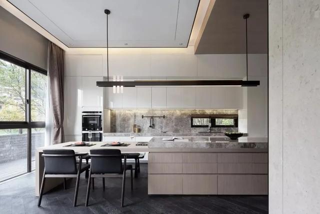 510㎡现代别墅,低调舒适的空间,轻奢安静的气质