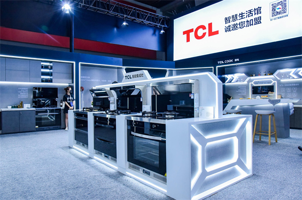 新浪家居官方|潮探TCL超燃黑科技 对话智能家居领跑者