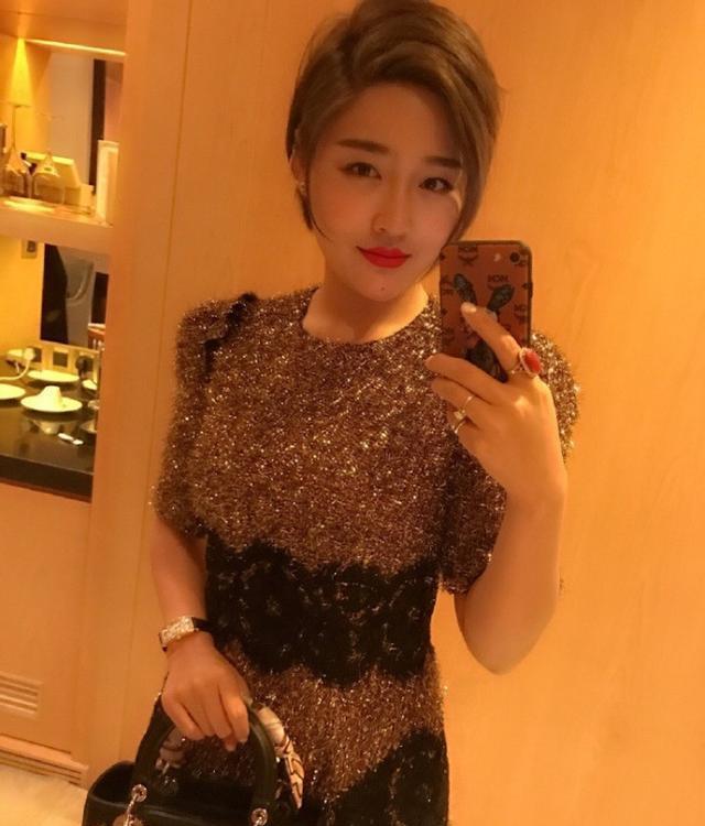 张玉娇|刘小光介绍张玉娇给赵本山，被收为徒孙，得到赵本山肯定财产飙升