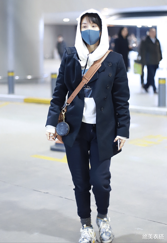 绝美衣搭|衣品高的人,凭什么随便穿都美?3个时尚“穿搭公式”,就你不知