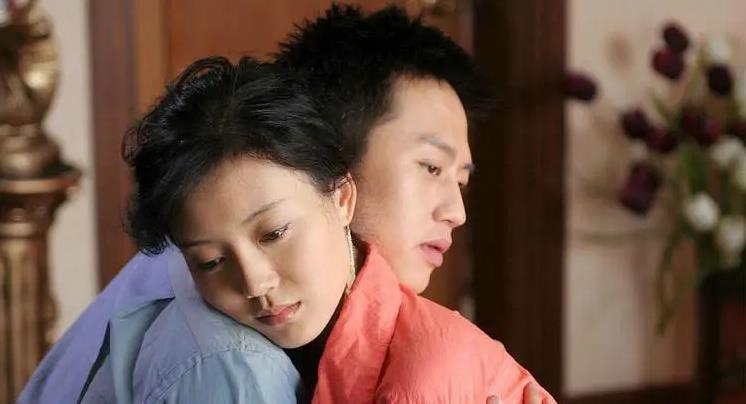 henry|她凭“病娇虐恋”火了一把，和演技派小生“先婚后爱”，竟翻车了