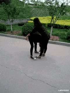 时光了了说说|“为什么穿内衣不能看，而穿泳衣却可以？哈哈哈...这有啥区别啊！”