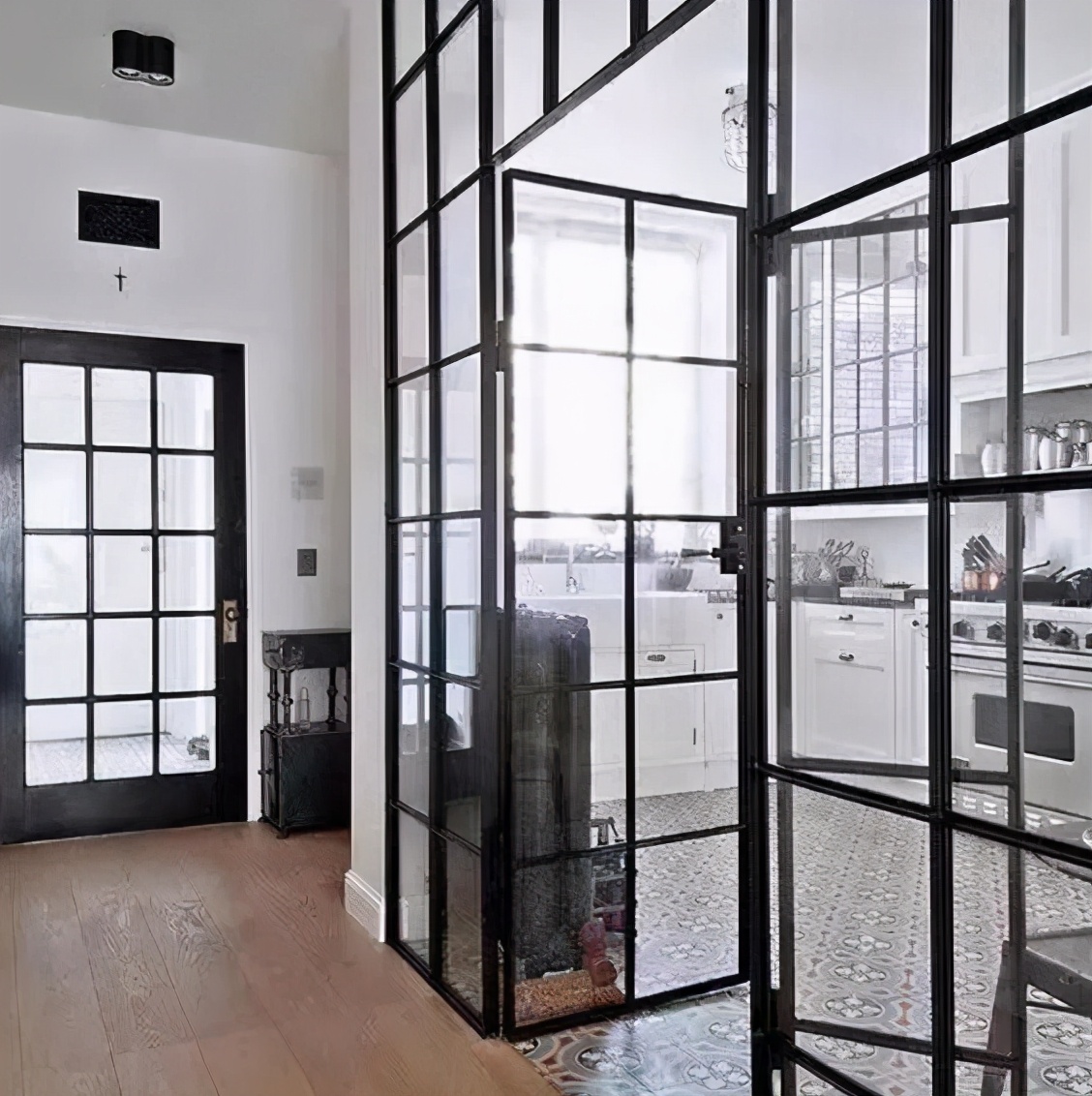 创品装饰|家中的门要怎么挑选？从入户门到卧室，我都给你选好了