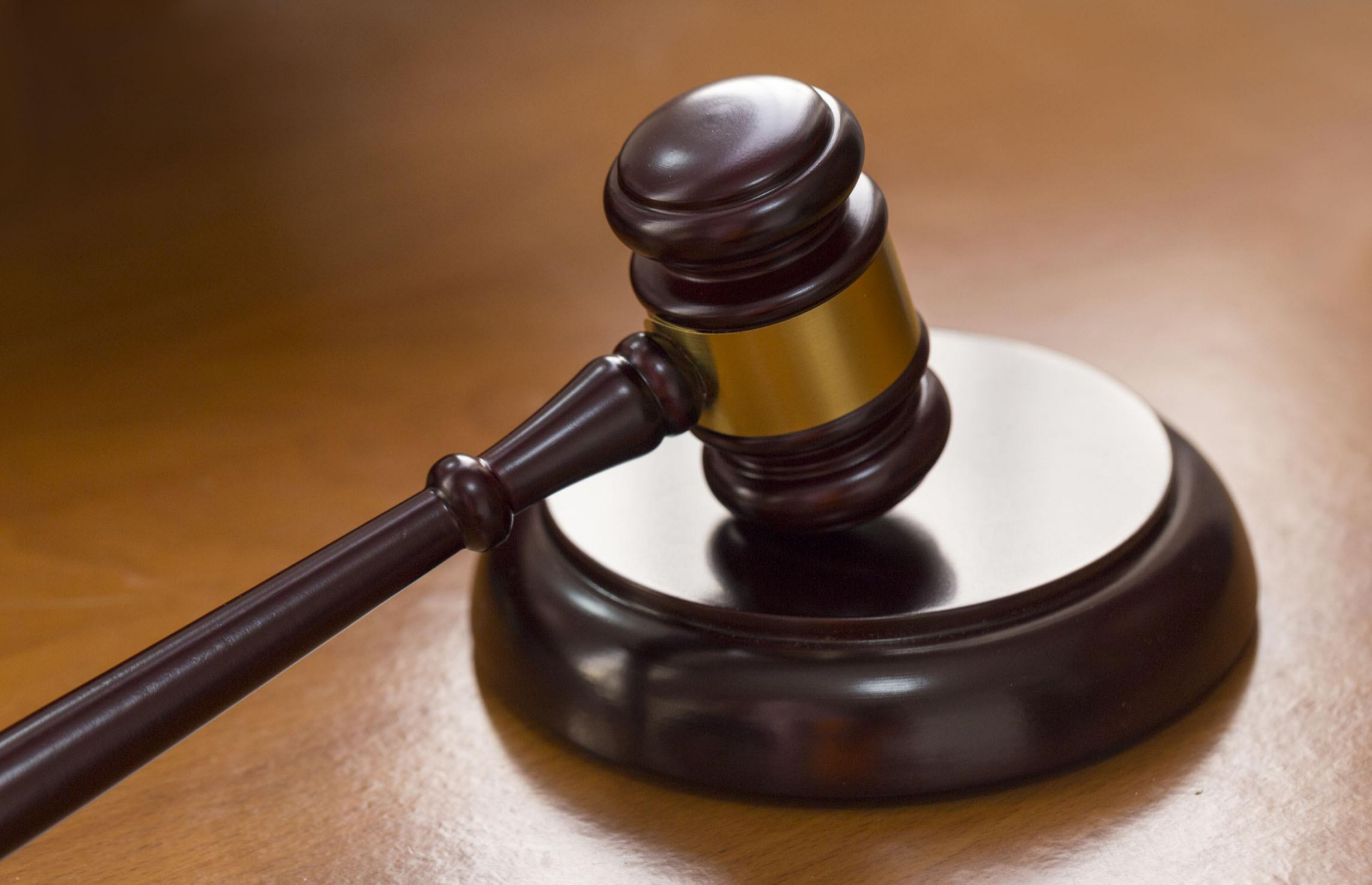  男子酒后暴力逞凶，残疾女子奋力反击将其勒毙：一审判决无罪