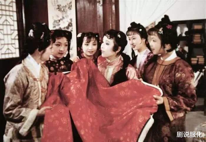 四大名著|从《四大名著》，看斗篷是如何成为古装剧中的标配