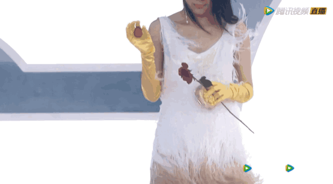 关晓彤|艾小羊：谁来救救关晓彤