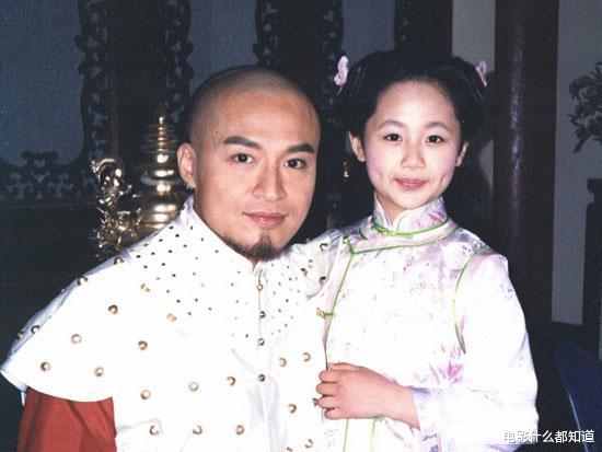 |《家有儿女》播出16年，张一山杨紫走红，“小雨”尤浩然为啥糊了