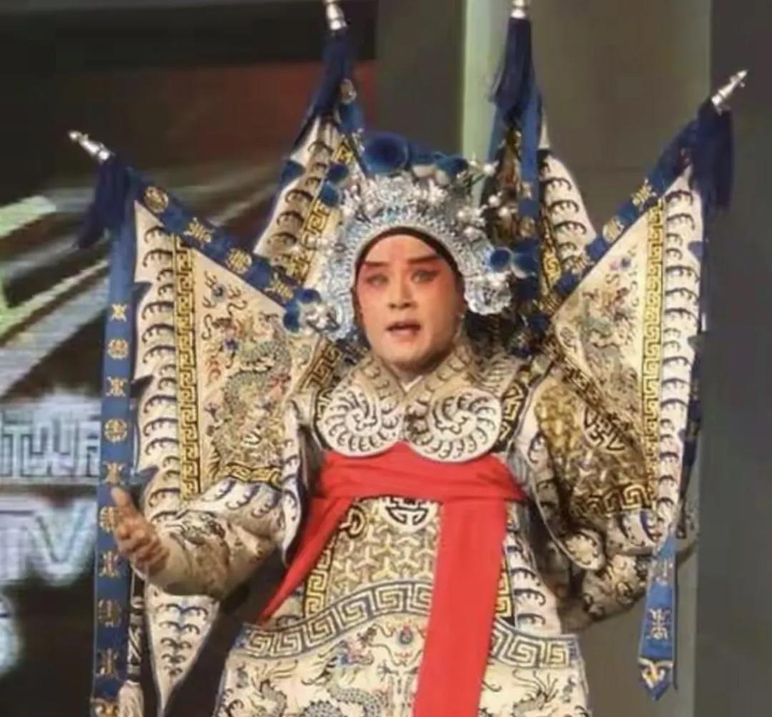 于荣光|被称亚洲史泰龙,风头盖过李连杰,却被嘲晚节不保,于荣光咋了?