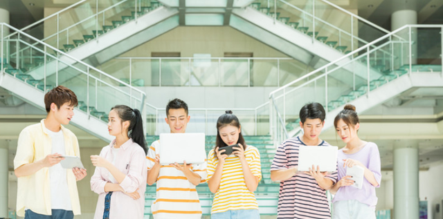 大学|90后兴起“新型啃老”，毕业后一直在学习，家长却被蒙在鼓里