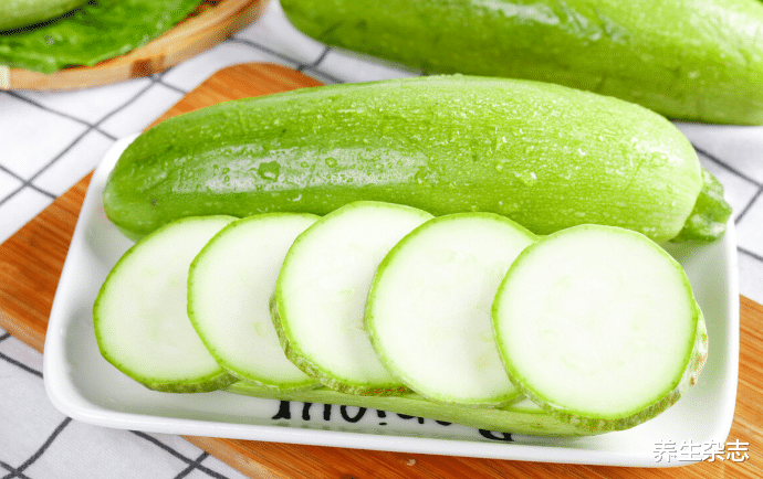 肝脏|多名肝病主任联合发声，停止食用“1种鱼肉”，比喝酒还伤肝，尽快扔掉