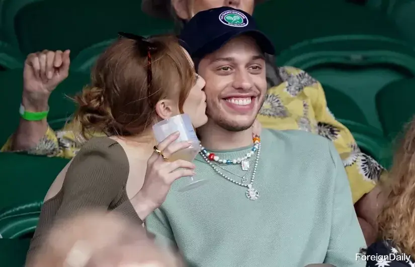 李冰冰|侃爷流泪？卡戴珊和小14岁男友一吻定情？“新男友”情场大佬？