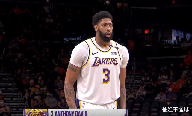 安东尼·戴维斯|23岁状元打爆浓眉！季后赛的首场比赛真想念魔兽，一个艾顿把湖人禁区搅翻了