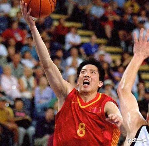 郭艾伦|CBA历史控卫排行，郭艾伦进前三赵睿无缘，第一位置无人撼动