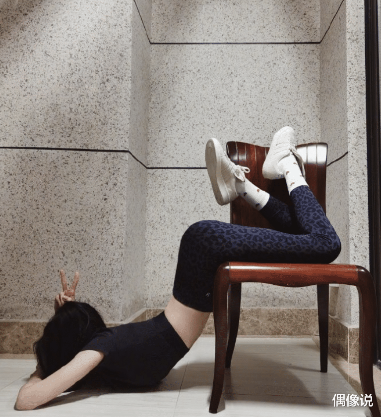 杨幂|杨幂为“漫画腰”事件道歉！打脸原作者的阴谋，制止了一场骂战