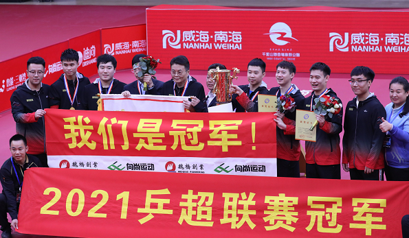 刘华体会讲体育课|热搜第一！方博退出国家队，周雨也正式退出，33岁马龙仍在坚持