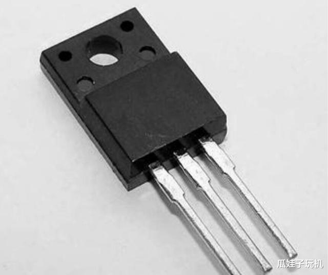 芯片|芯片是哪位科学家发明的，从事芯片研究的科学家获得过诺贝尔奖吗？