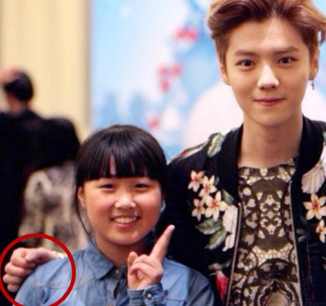 绅士手|娱乐圈的绅士手，陈伟霆抱空气，权志龙扶墙，毛不易样子太可爱了