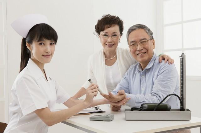 体检|带父母去做体检 这些重点项目你需要知道