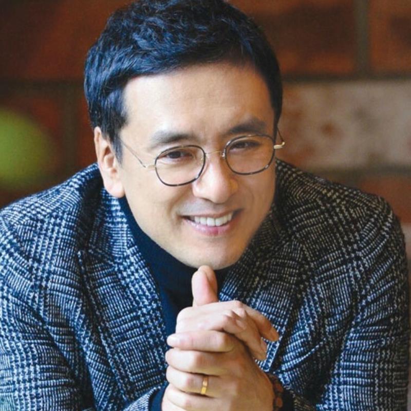 王俊凯|金承佑上节目，他说自己和金南珠婚姻无碍，帅哥要做好导演